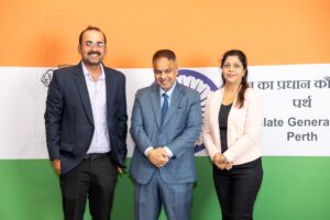 Indian diaspora honoured for contributions at Consulate event